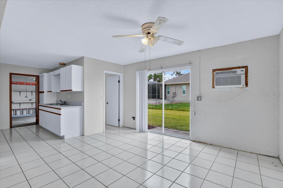 4104 STROMBUS RD — photo 32