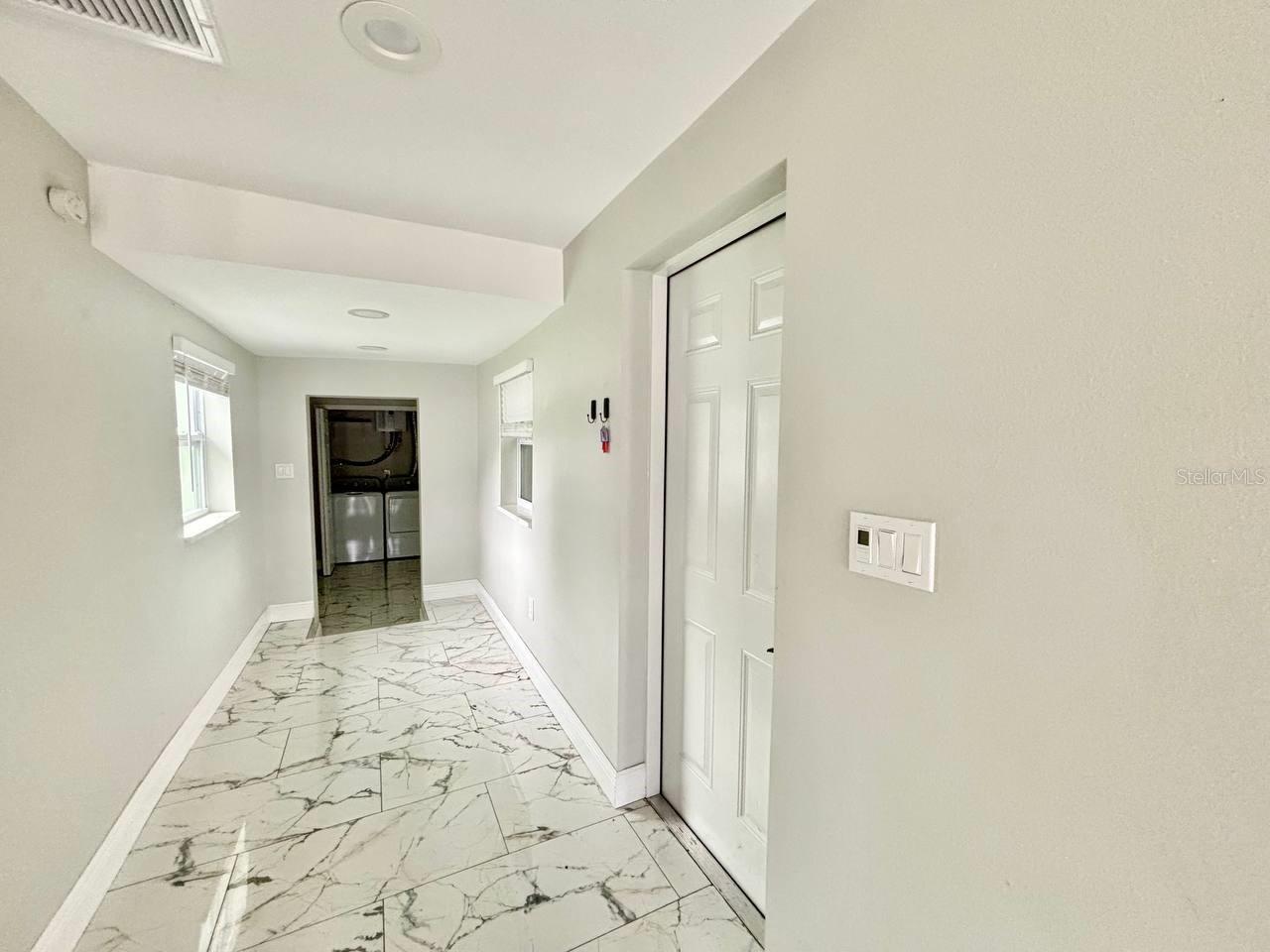 425 ORANGEWOOD DR — photo 11