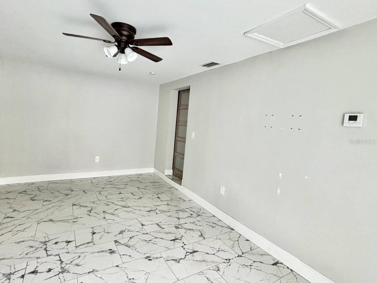 425 ORANGEWOOD DR — photo 28