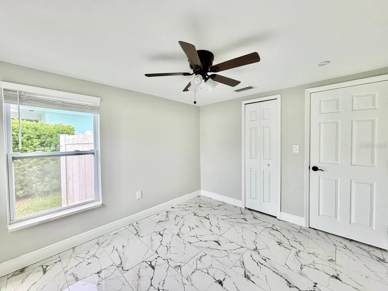 425 ORANGEWOOD DR — photo 20