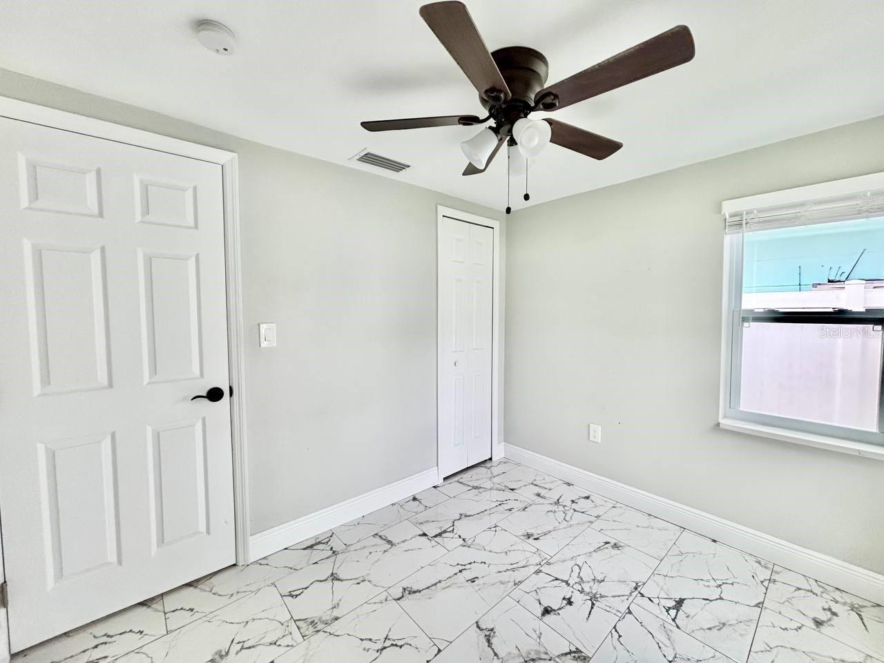 425 ORANGEWOOD DR — photo 16