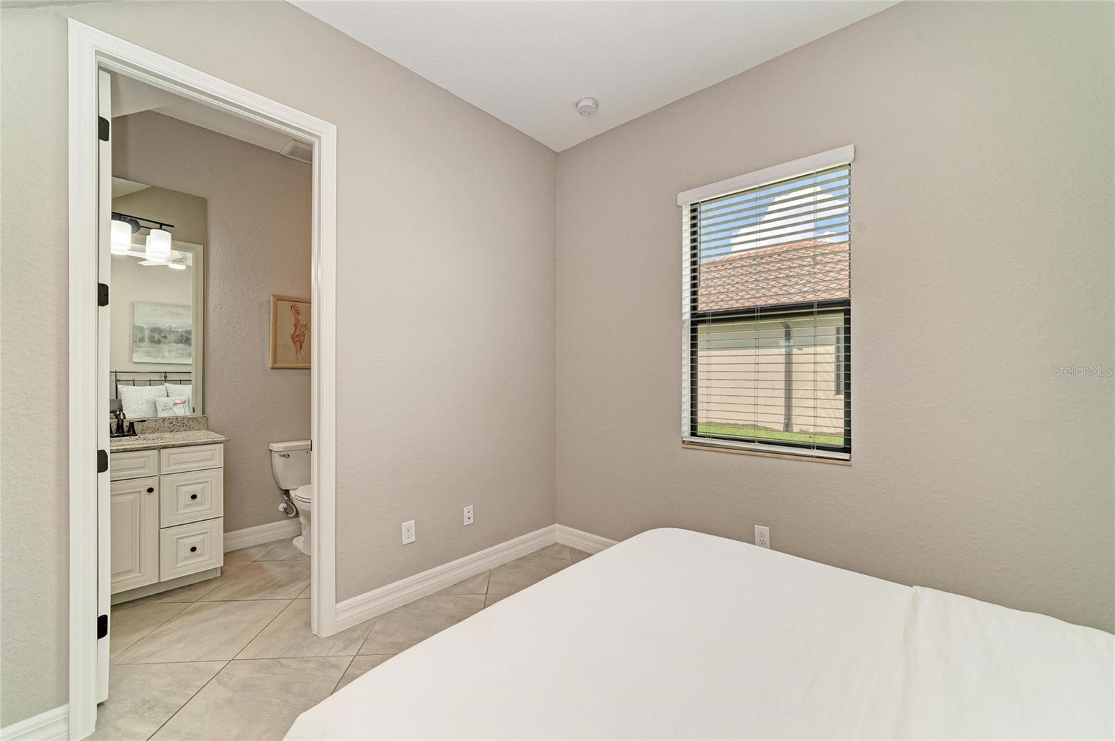 6070 BRANDON RUN — photo 39