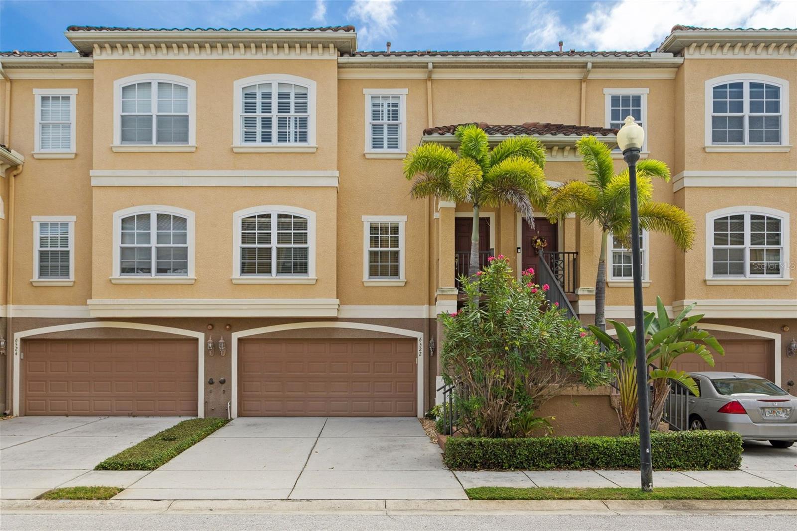 6522 SAND SHORE LN — photo 2