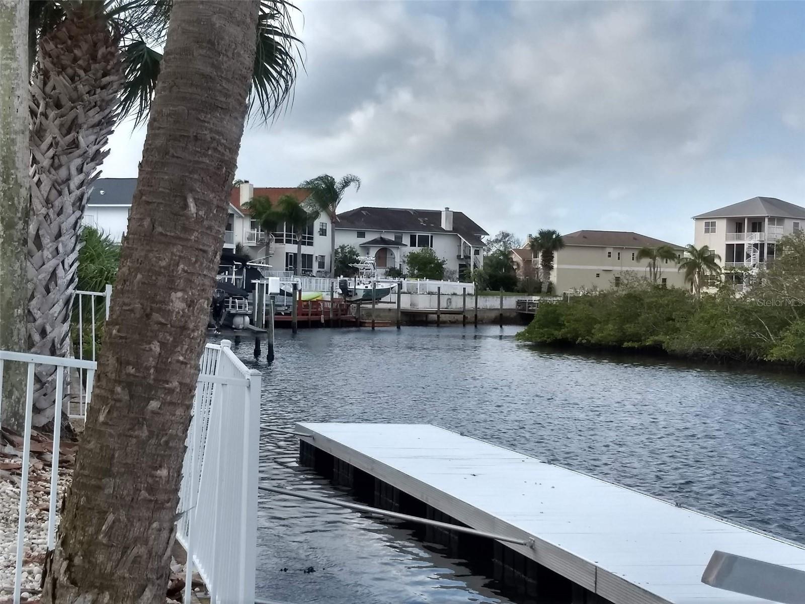 6522 SAND SHORE LN — photo 31