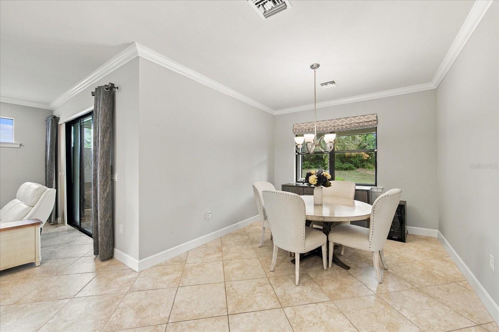 17218 SEAFORD WAY — photo 24
