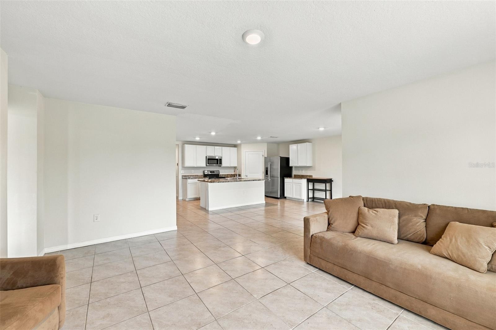 7980 BROAD POINTE DR — photo 13