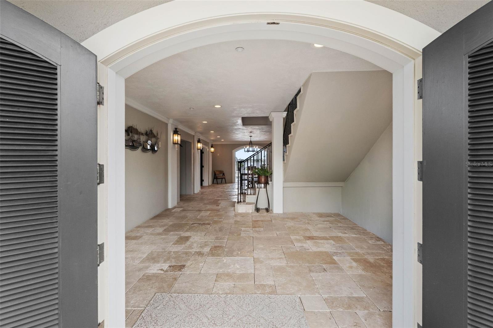 505 HARBOR DR — photo 16