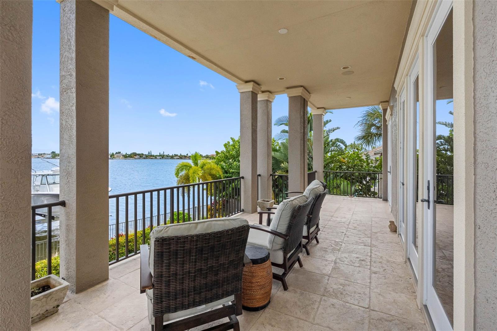 505 HARBOR DR — photo 25