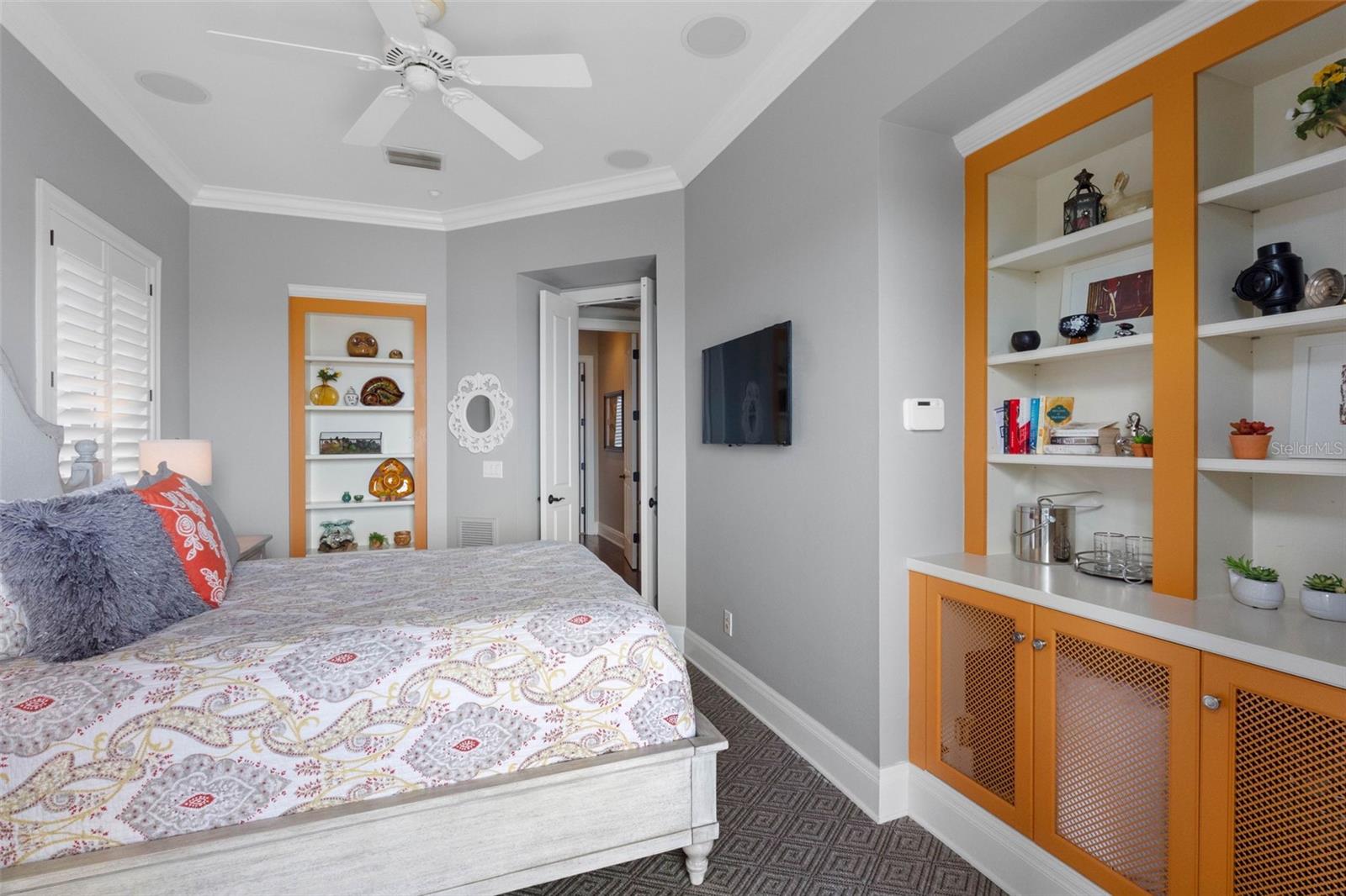 505 HARBOR DR — photo 44