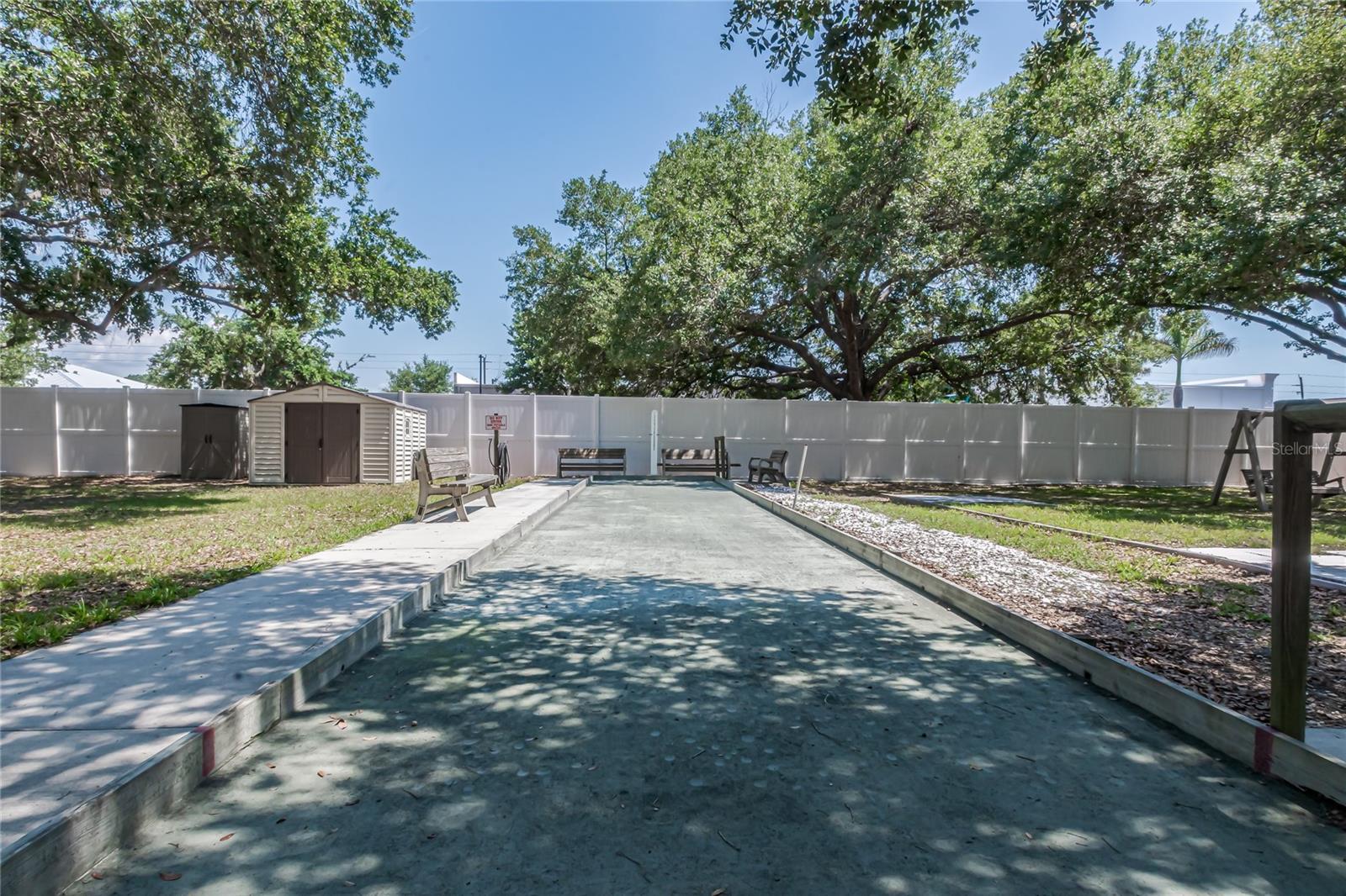 3329 EILEEN DR — photo 28