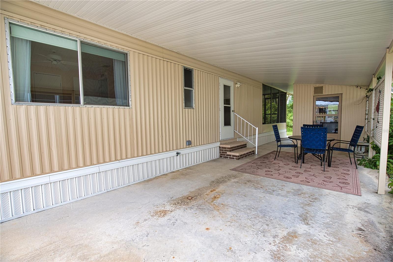 236 N FIJI CIR — photo 40