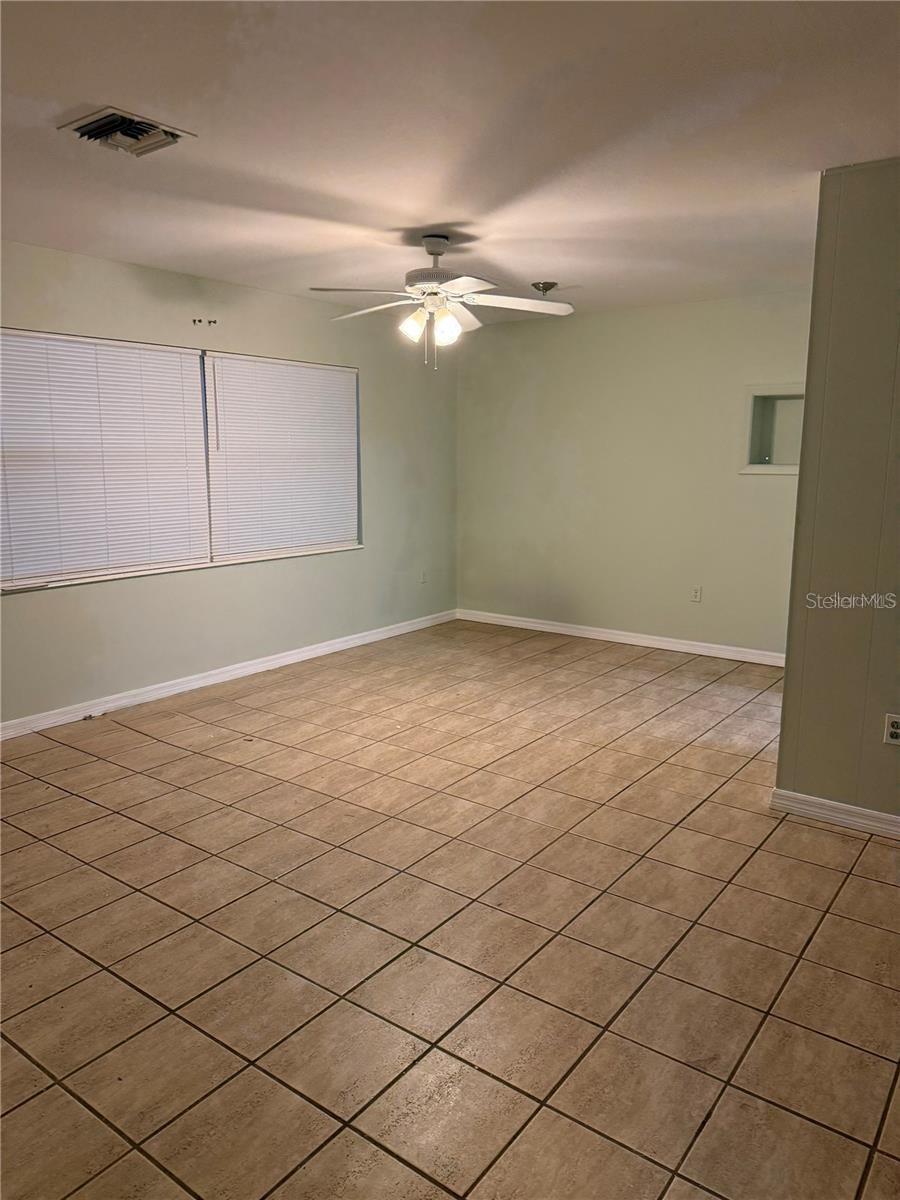 3543 BALI DR — photo 8