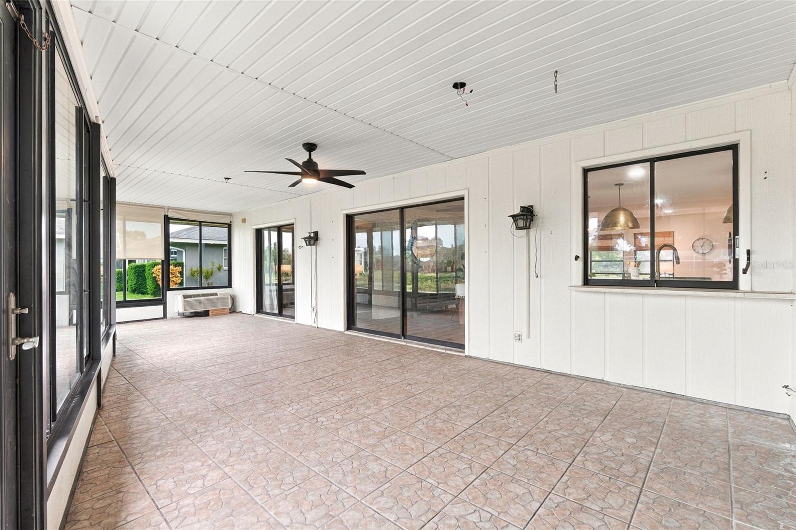 1636 BOB O LINK DR — photo 41