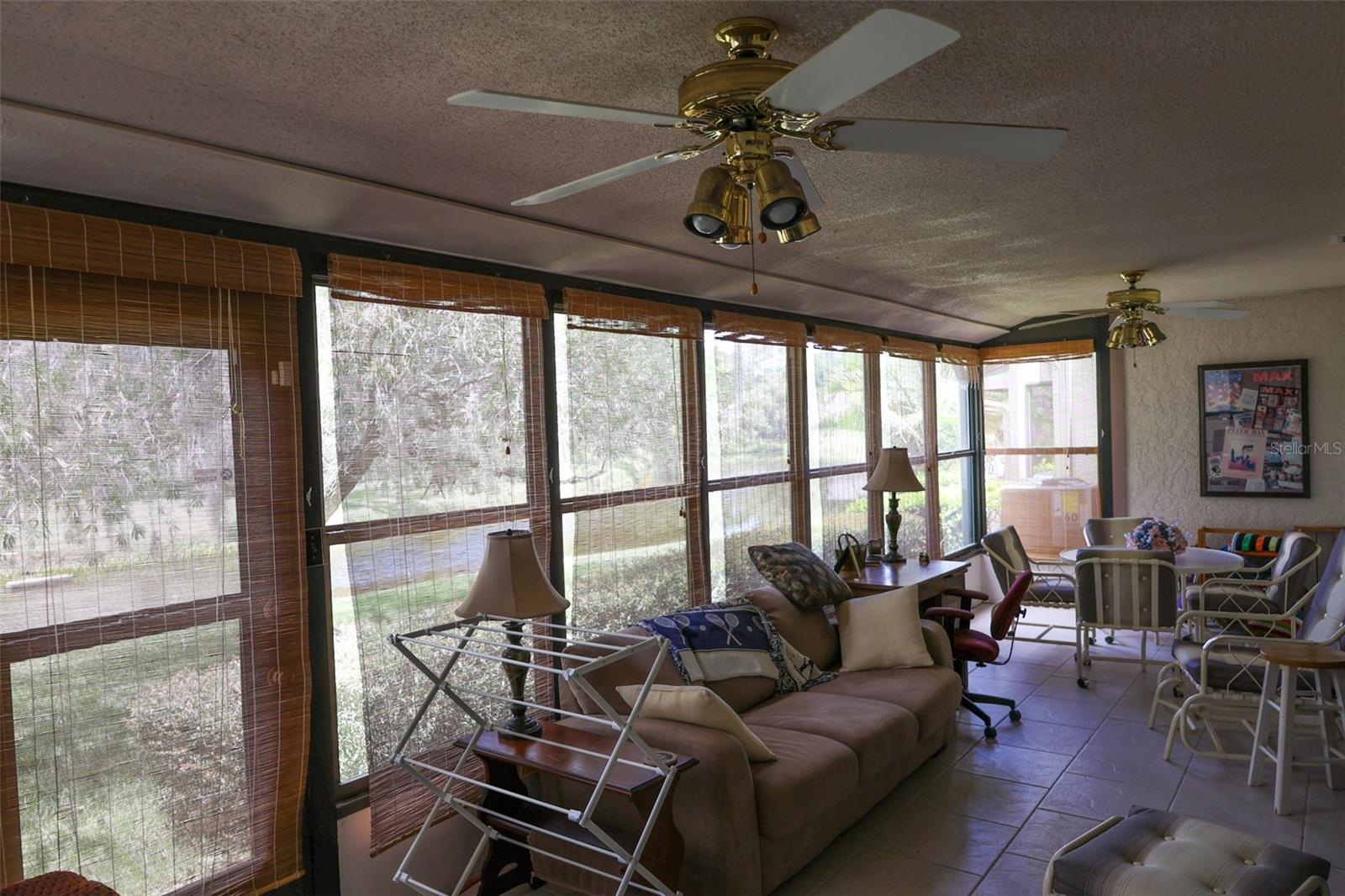 60 DALE PL — photo 19