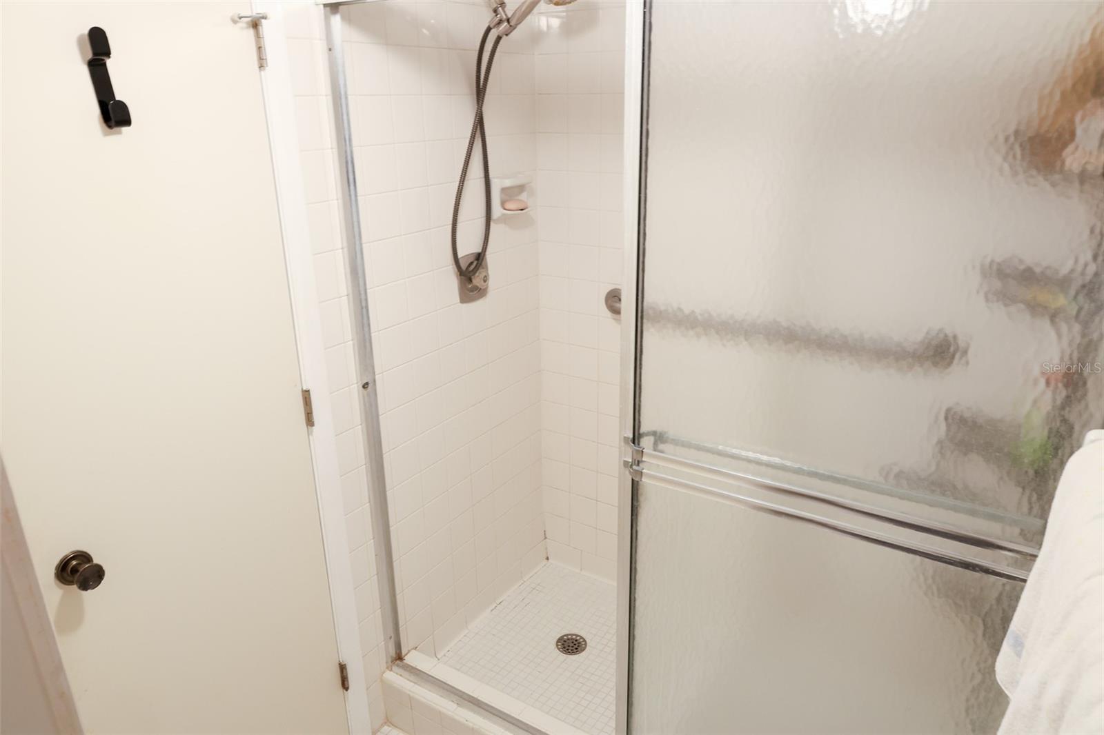 60 DALE PL — photo 12