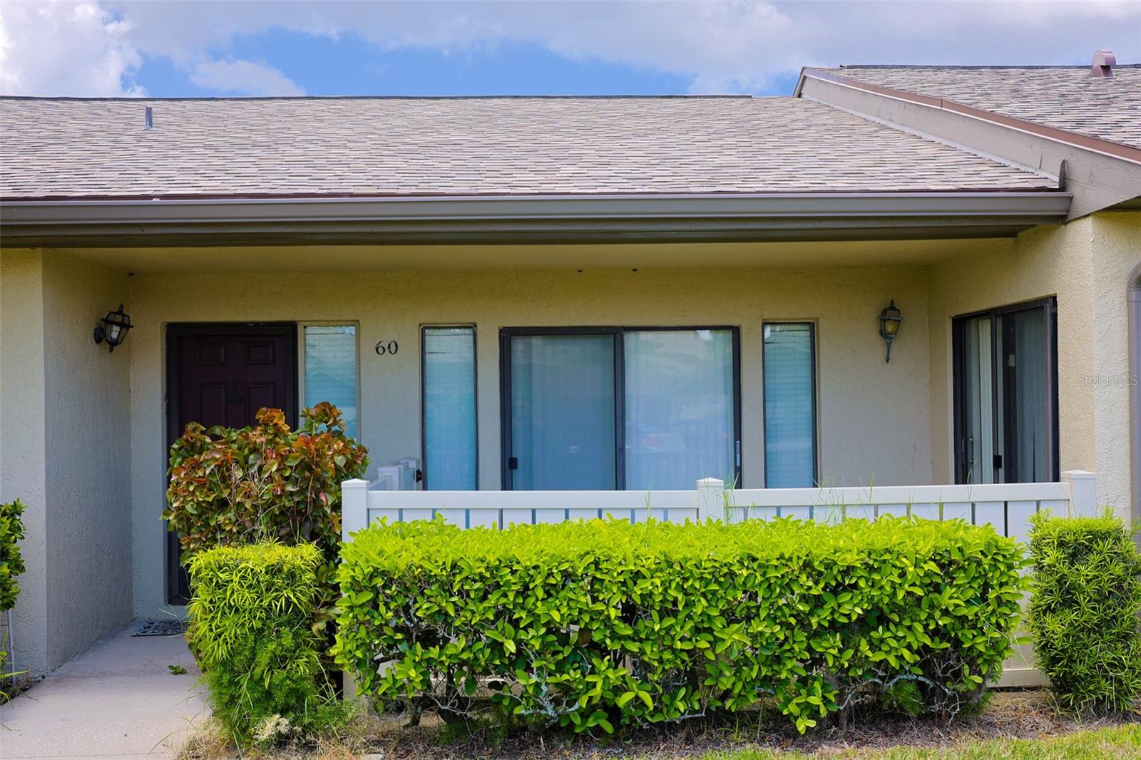 60 DALE PL — photo 2
