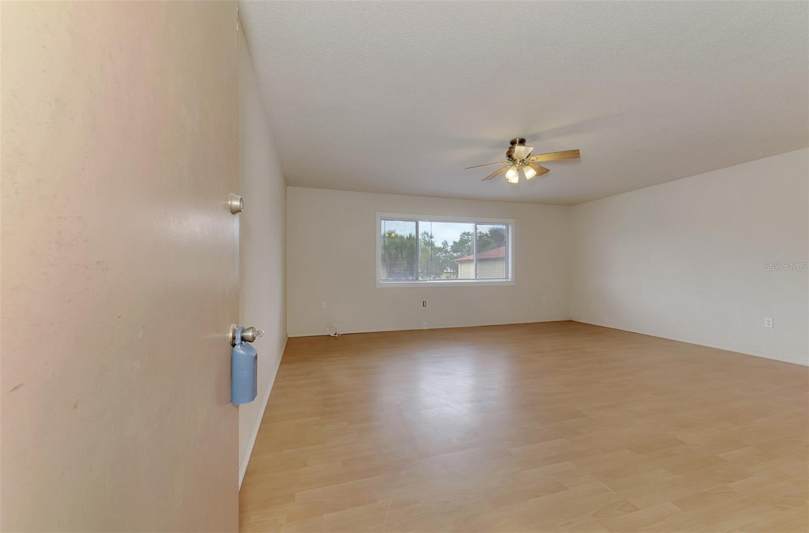 360 BASE AVE E #424 — photo 7