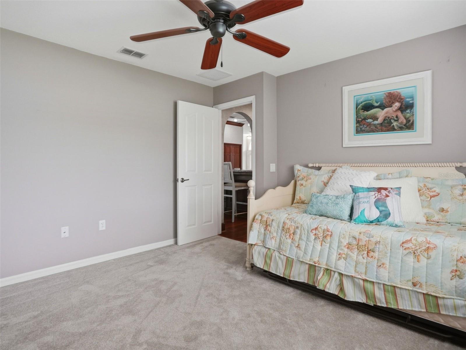 1411 AMESBURY CT — photo 35