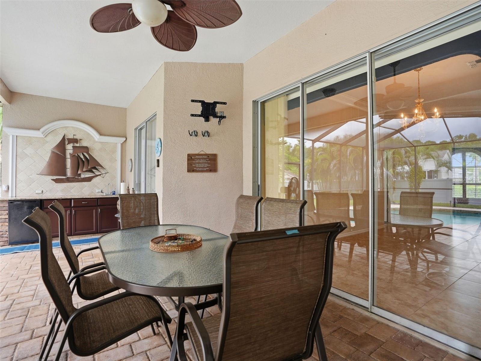 1411 AMESBURY CT — photo 42