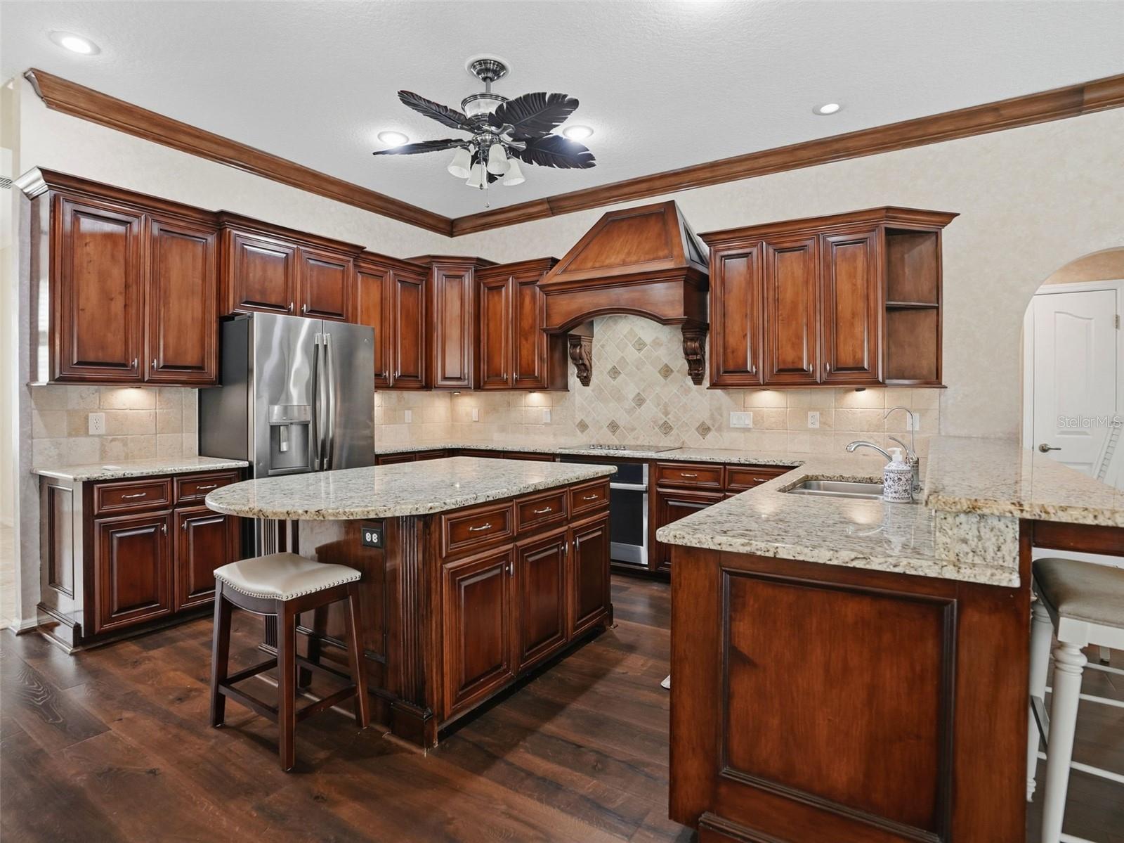 1411 AMESBURY CT — photo 15