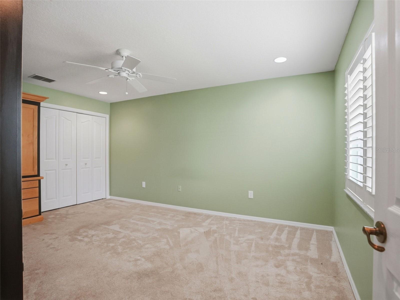 1411 AMESBURY CT — photo 30