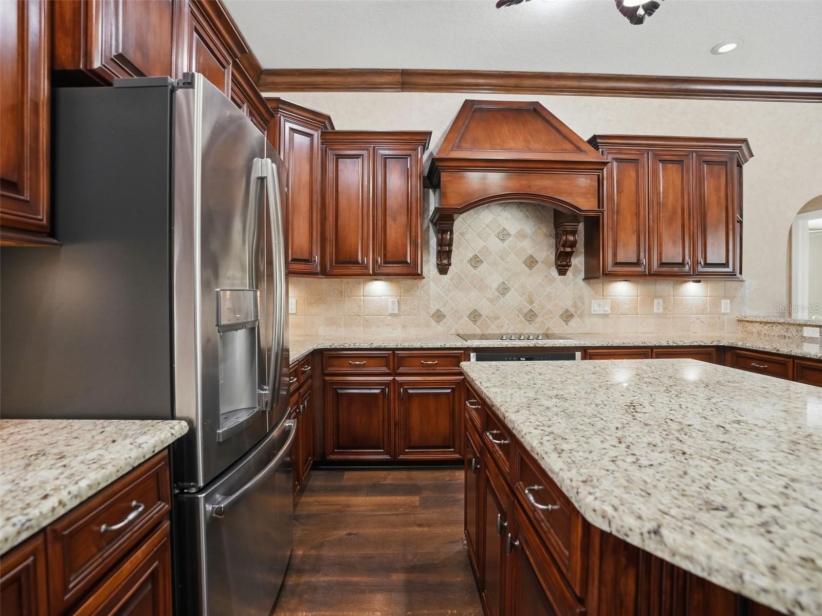 1411 AMESBURY CT — photo 19