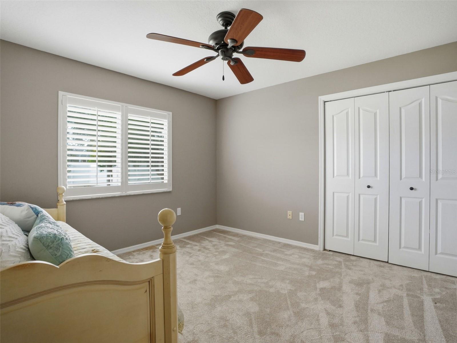 1411 AMESBURY CT — photo 34