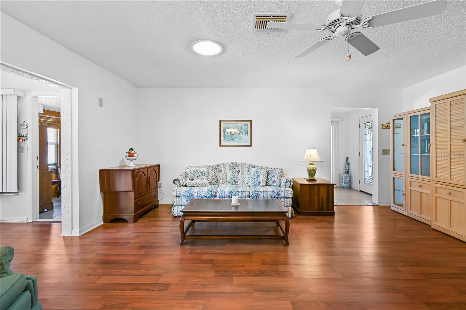 2346 GAINESBOROUGH LOOP #211 — photo 4