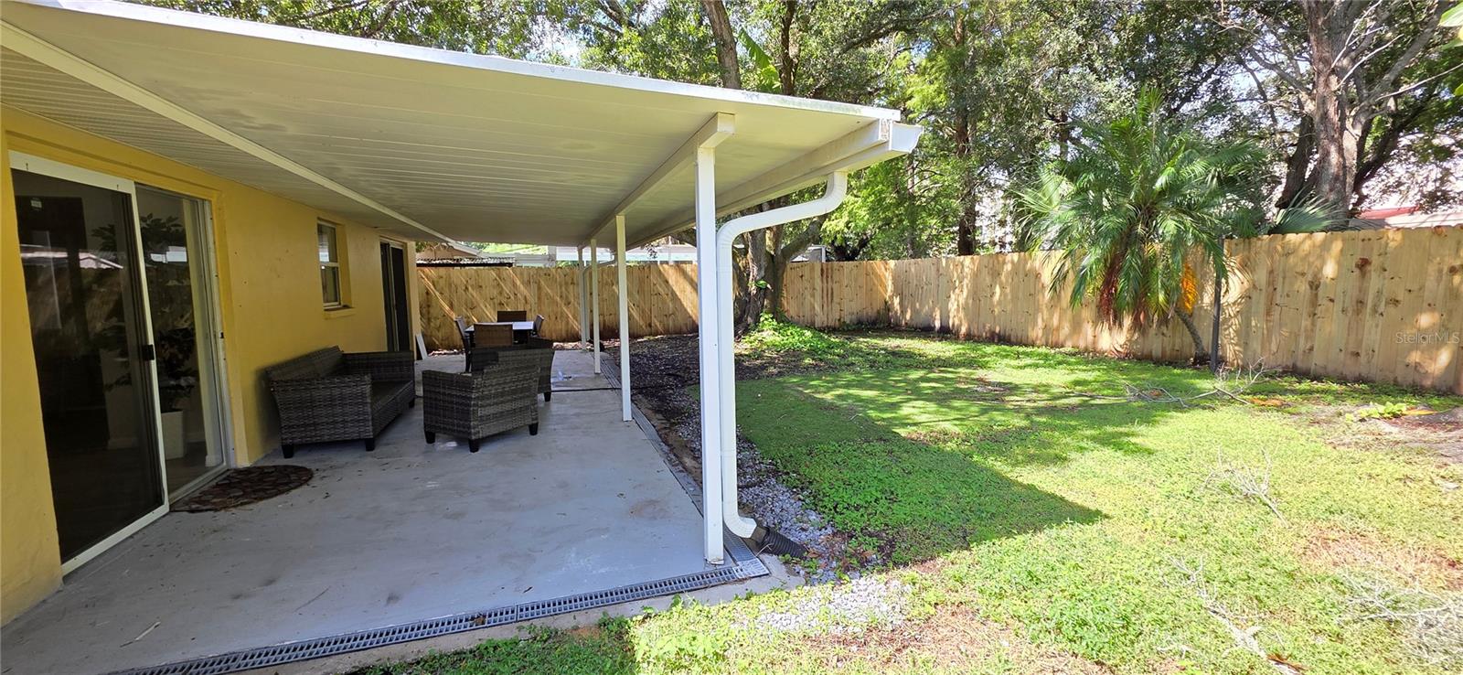 150 SUNCREST DR — photo 14
