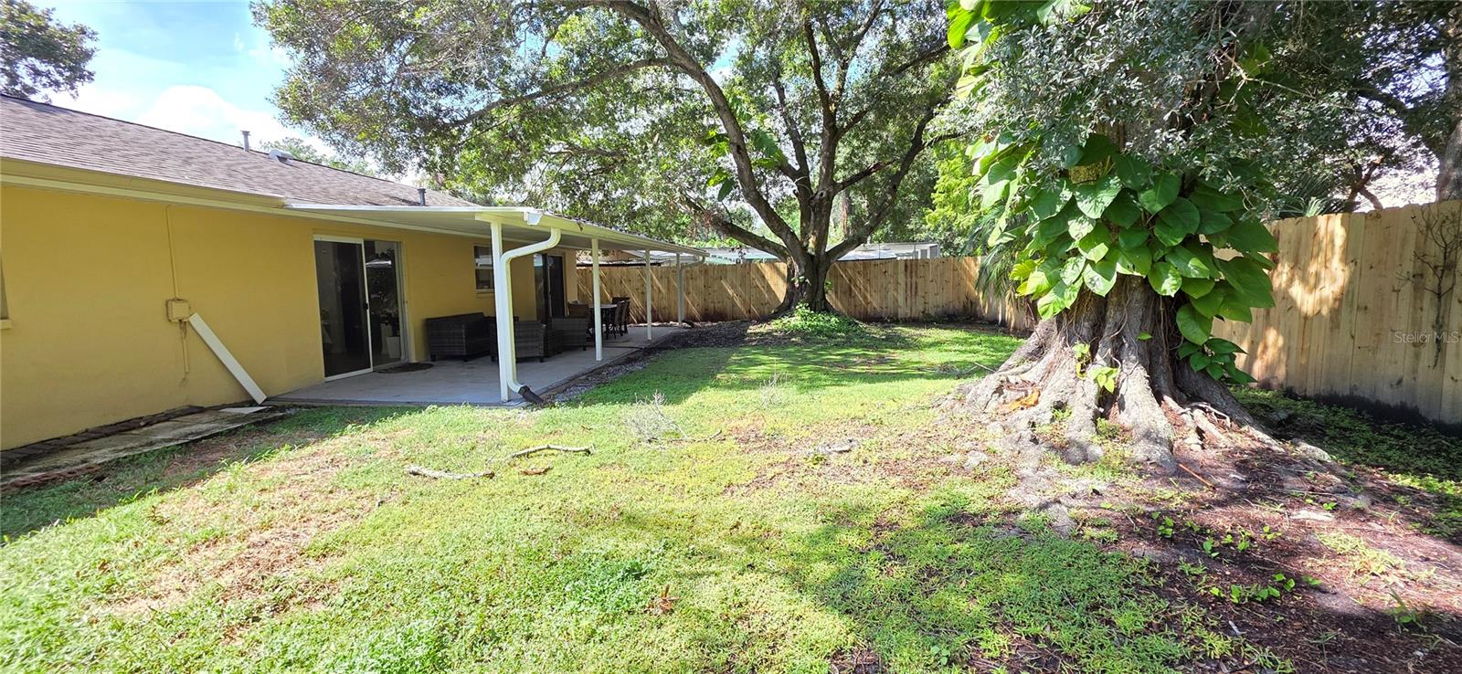 150 SUNCREST DR — photo 15