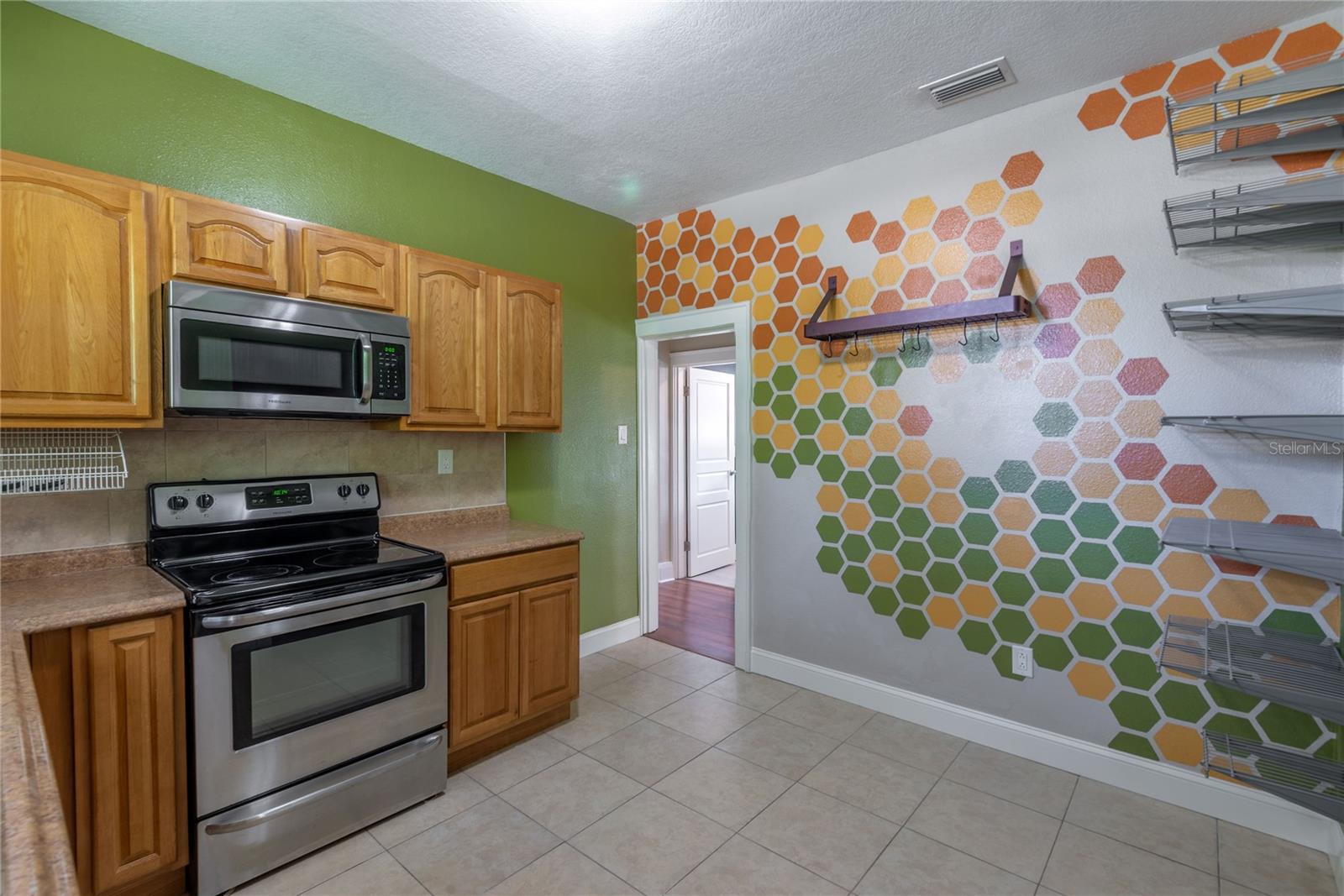 3810 N DARWIN AVE — photo 10