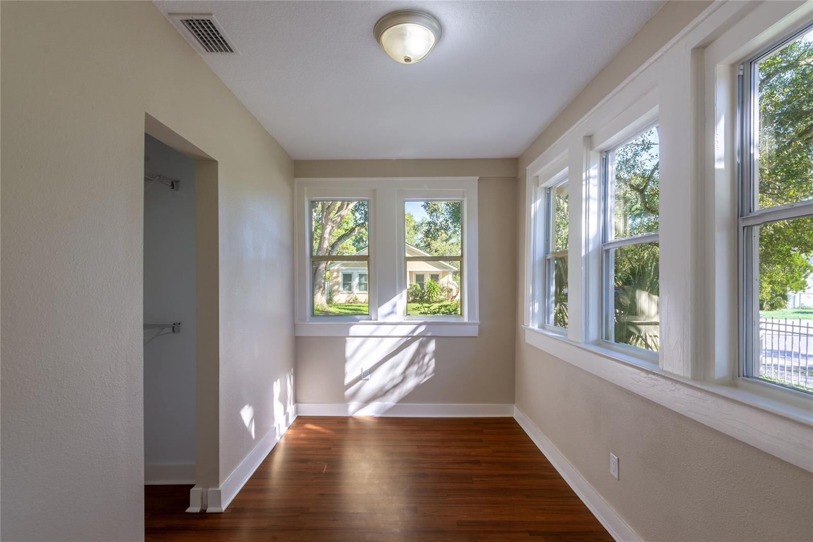 3810 N DARWIN AVE — photo 19
