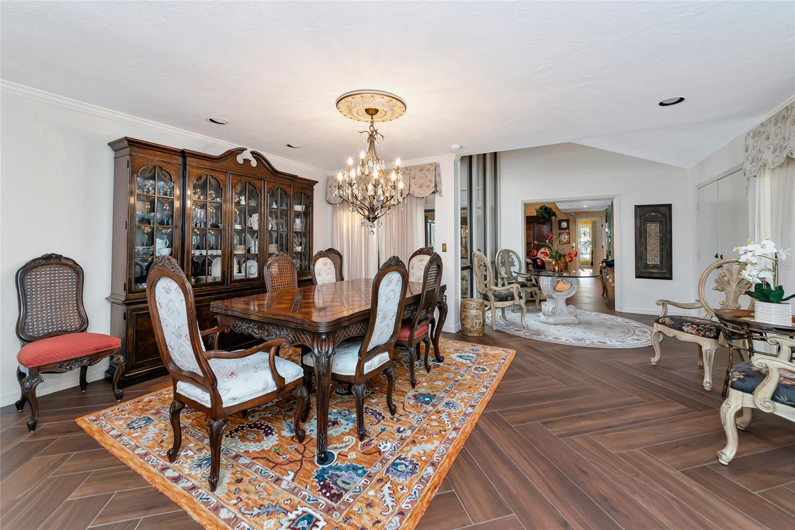 6976 COUNTRY LAKES CIR — photo 30