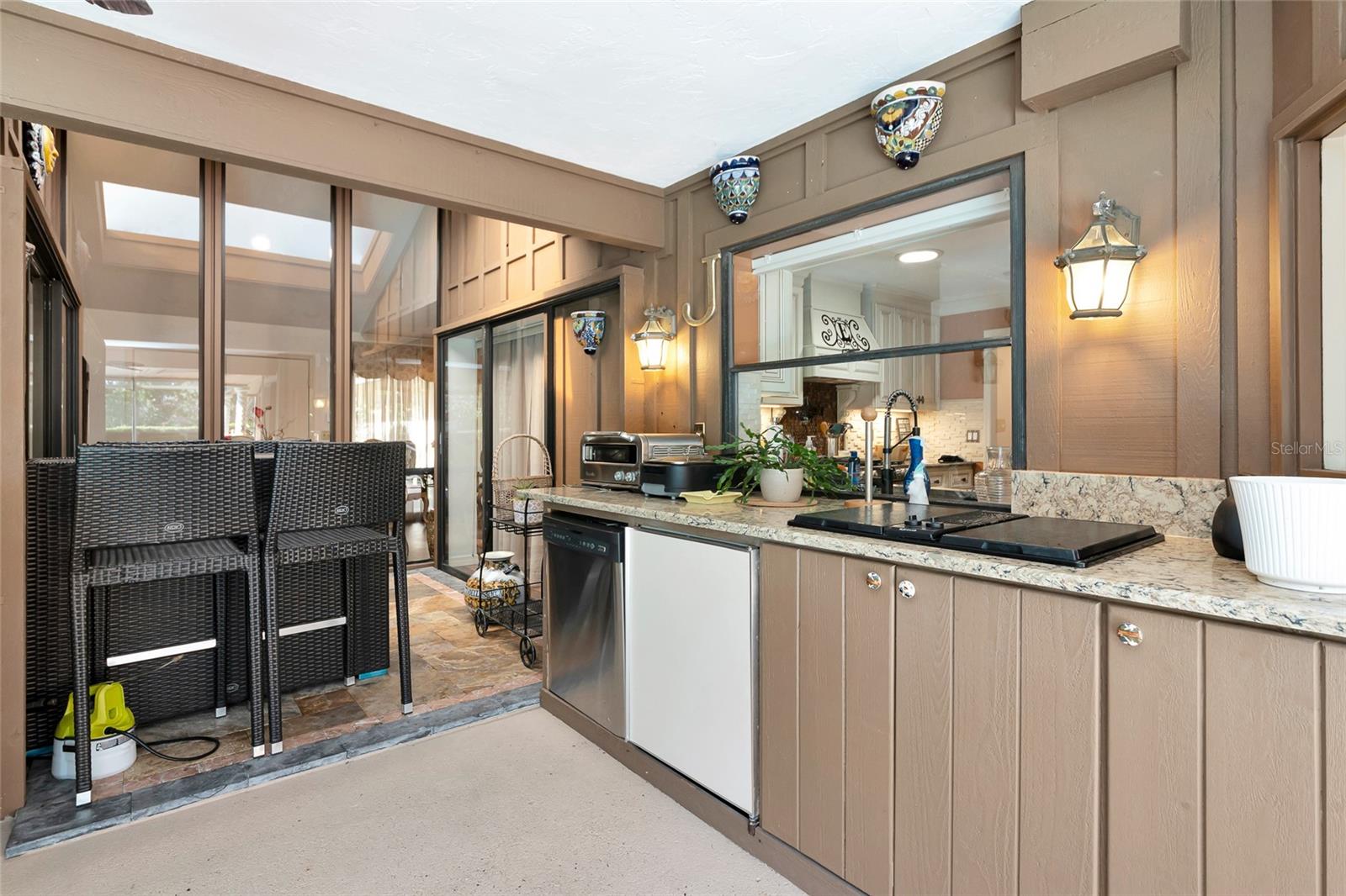 6976 COUNTRY LAKES CIR — photo 39