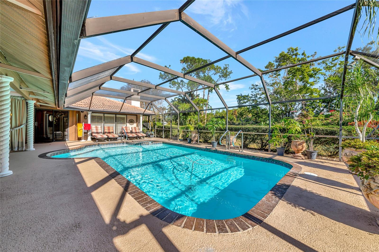 6976 COUNTRY LAKES CIR — photo 44