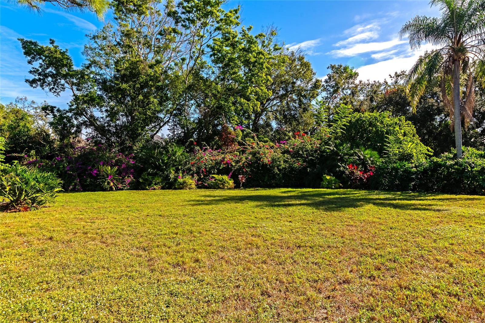 6976 COUNTRY LAKES CIR — photo 48