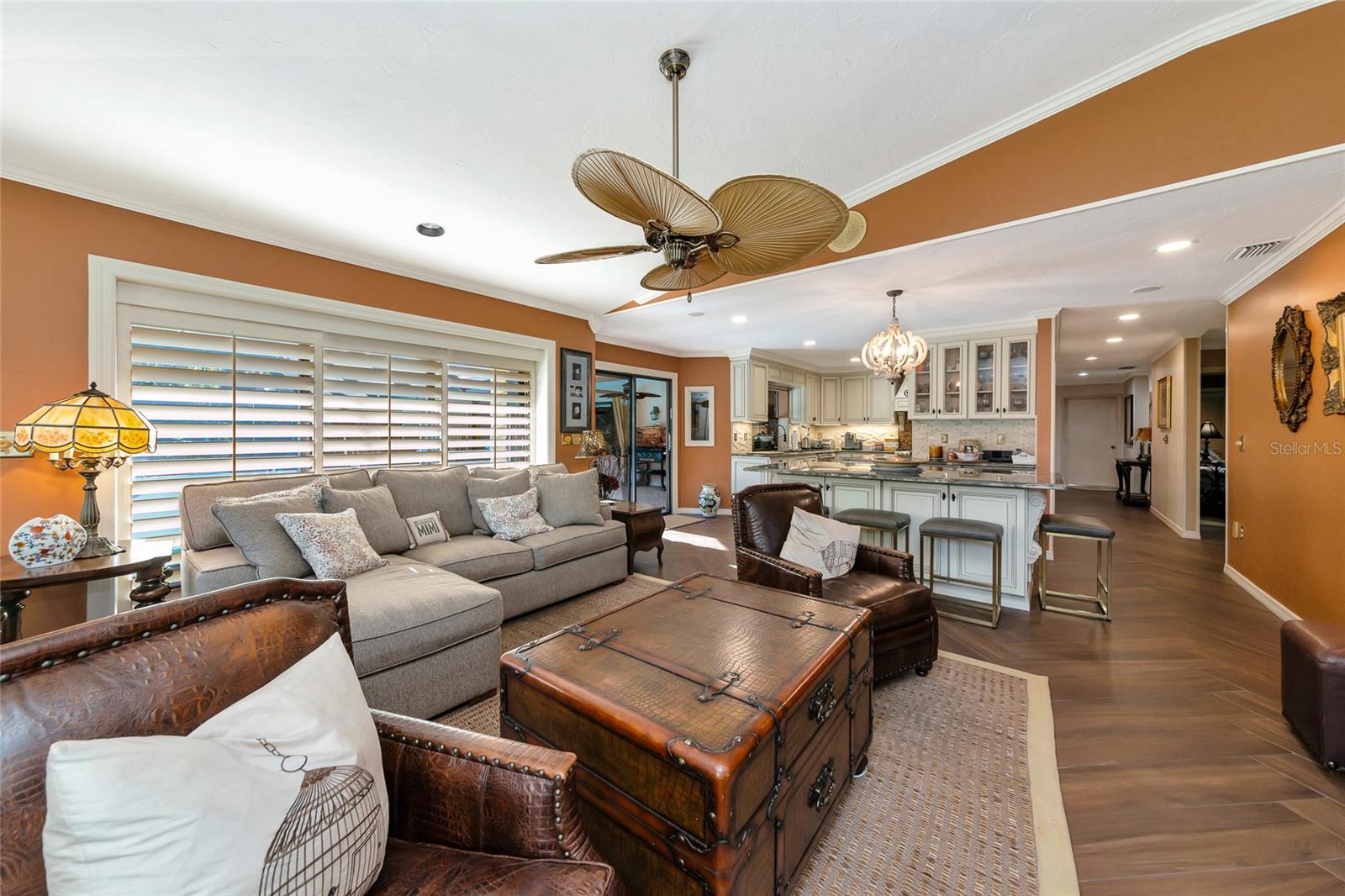6976 COUNTRY LAKES CIR — photo 6