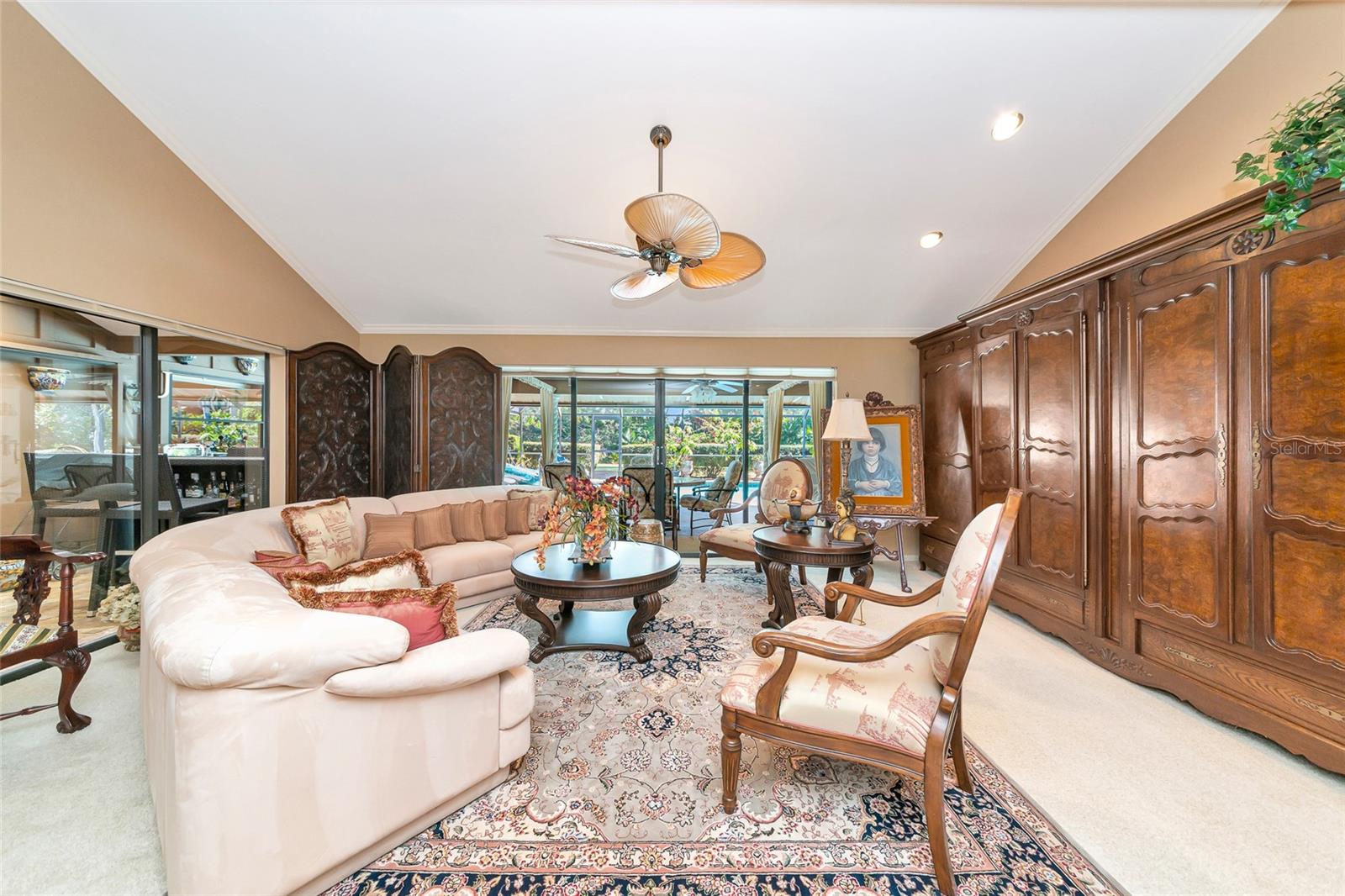 6976 COUNTRY LAKES CIR — photo 25