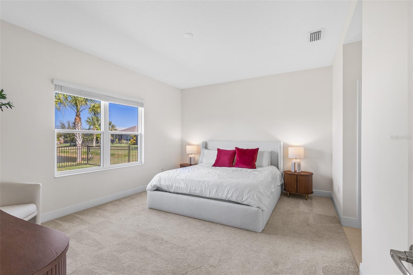 10934 SAND PINE LN — photo 31