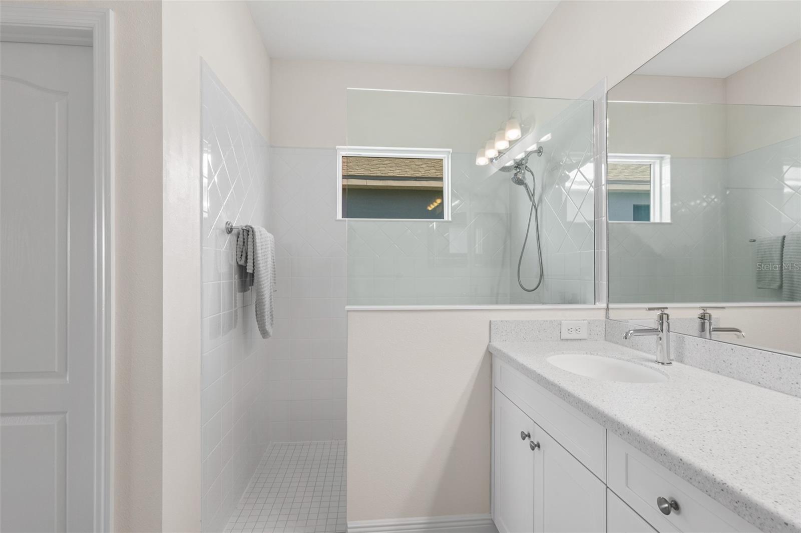 10934 SAND PINE LN — photo 36