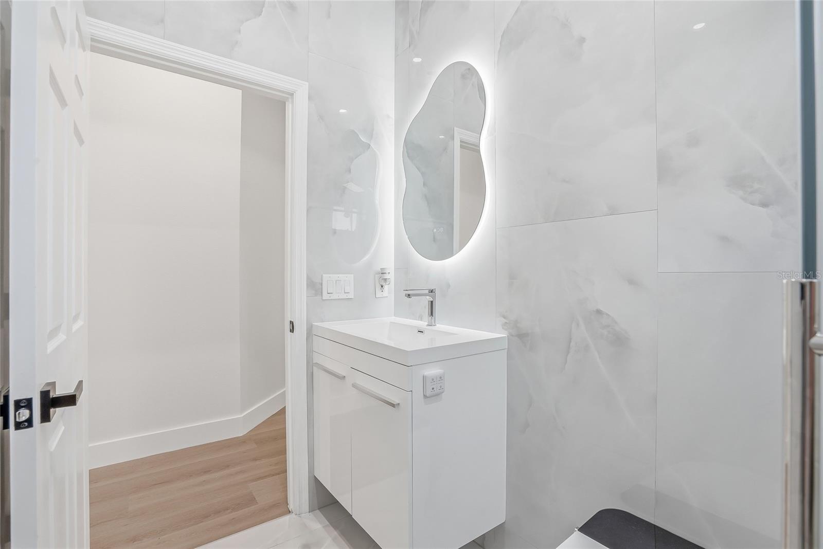 7618 PINE VALLEY ST — photo 48