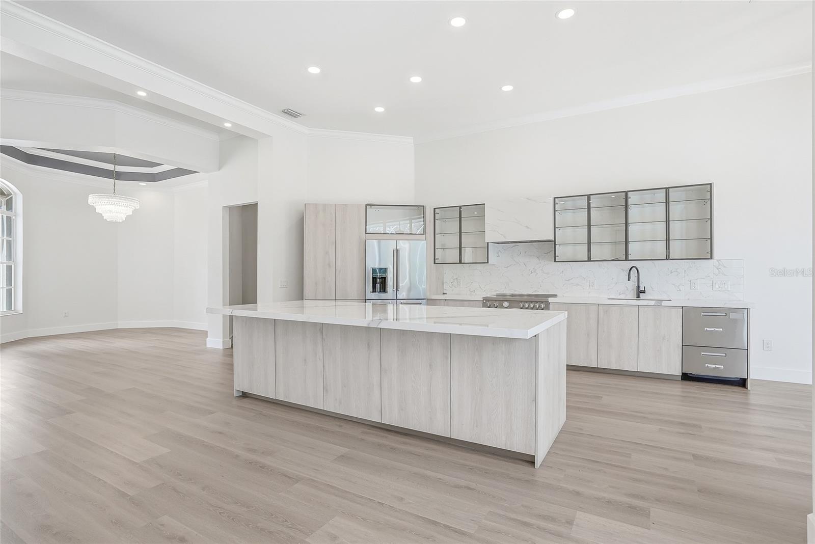 7618 PINE VALLEY ST — photo 18