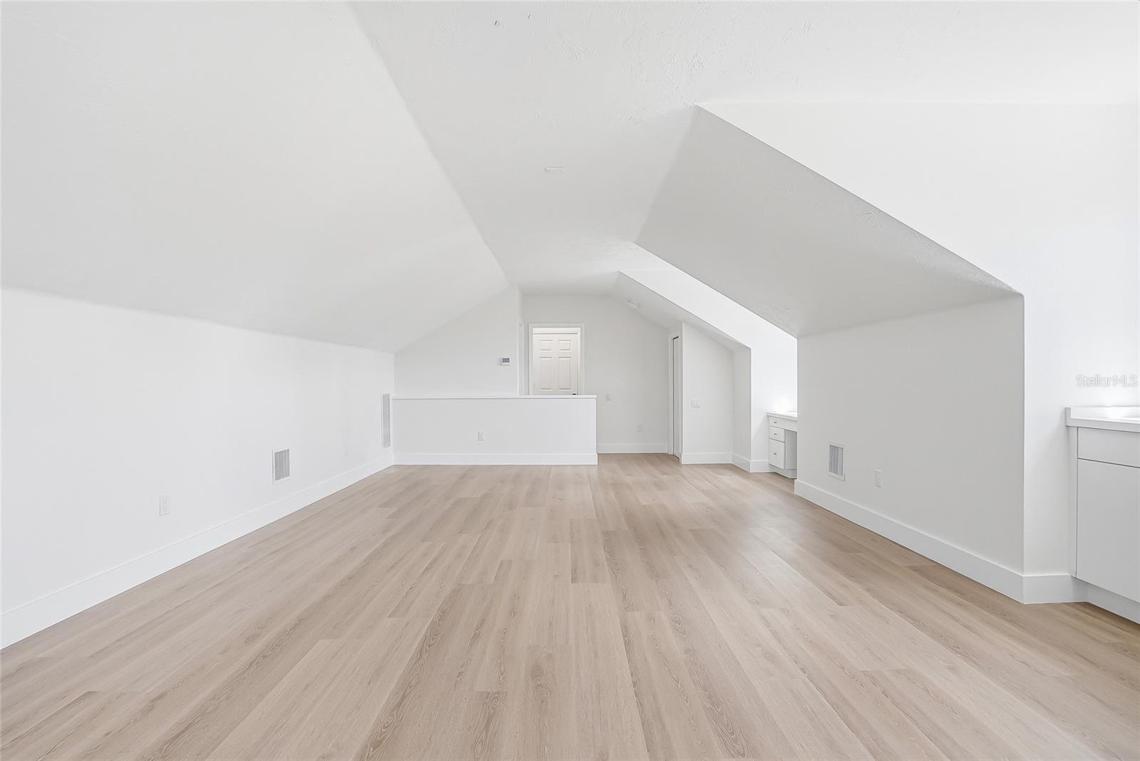 7618 PINE VALLEY ST — photo 53