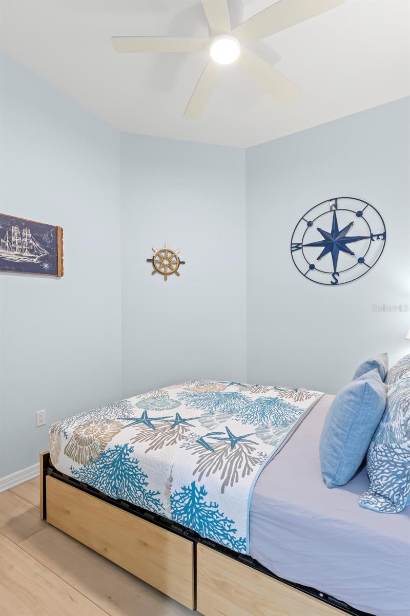 13101 GULF BLVD #1302 — photo 24
