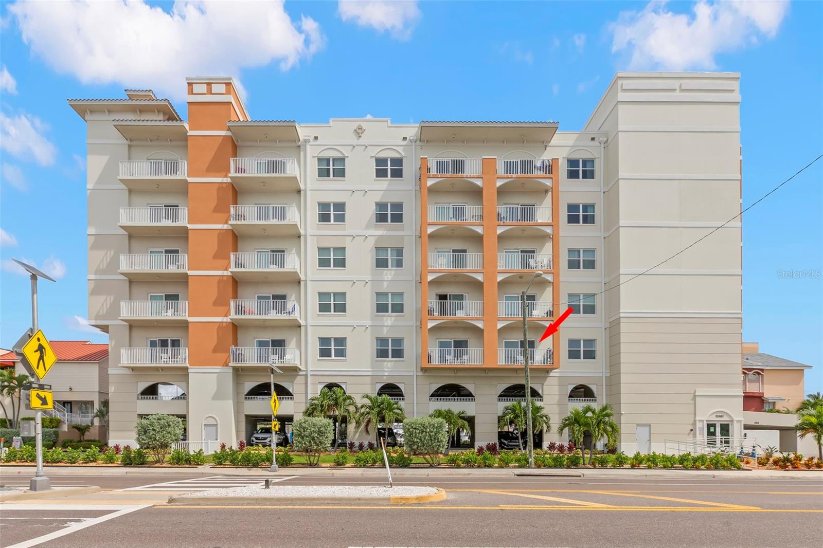 13101 GULF BLVD #1302 — photo 2