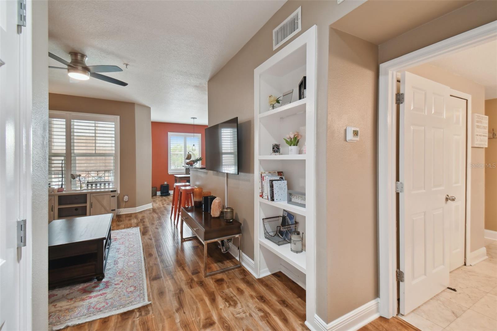 2010 E PALM AVE #14209 — photo 5