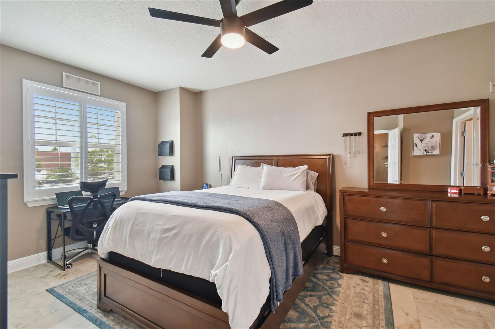 2010 E PALM AVE #14209 — photo 31