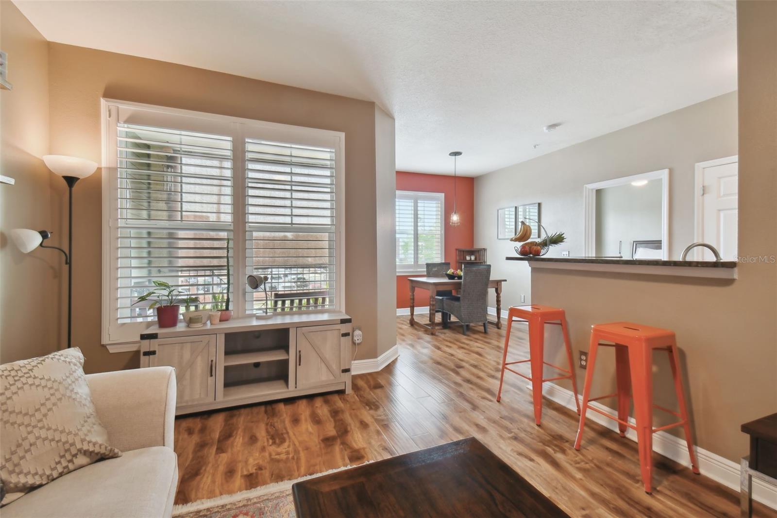 2010 E PALM AVE #14209 — photo 8
