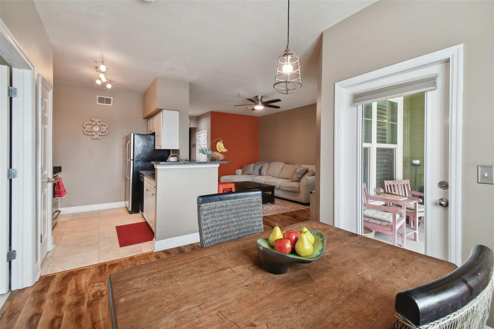 2010 E PALM AVE #14209 — photo 12