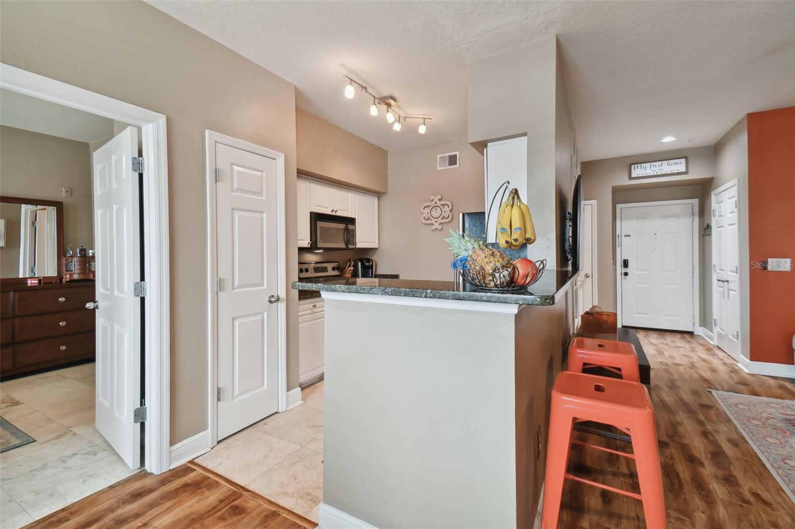 2010 E PALM AVE #14209 — photo 14